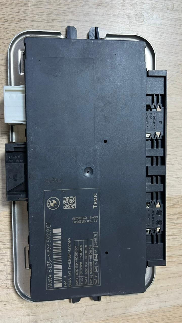 BMW Footwell Light Control Module 6823592 FRM3 LED ADAPTIVE 2016 F10 F02 F25 F26