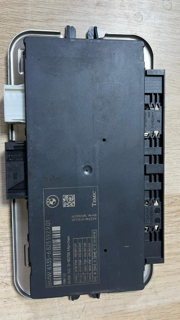 BMW Footwell Light Control Module 6823592 FRM3 LED ADAPTIVE 2016 F10 F02 F25 F26
