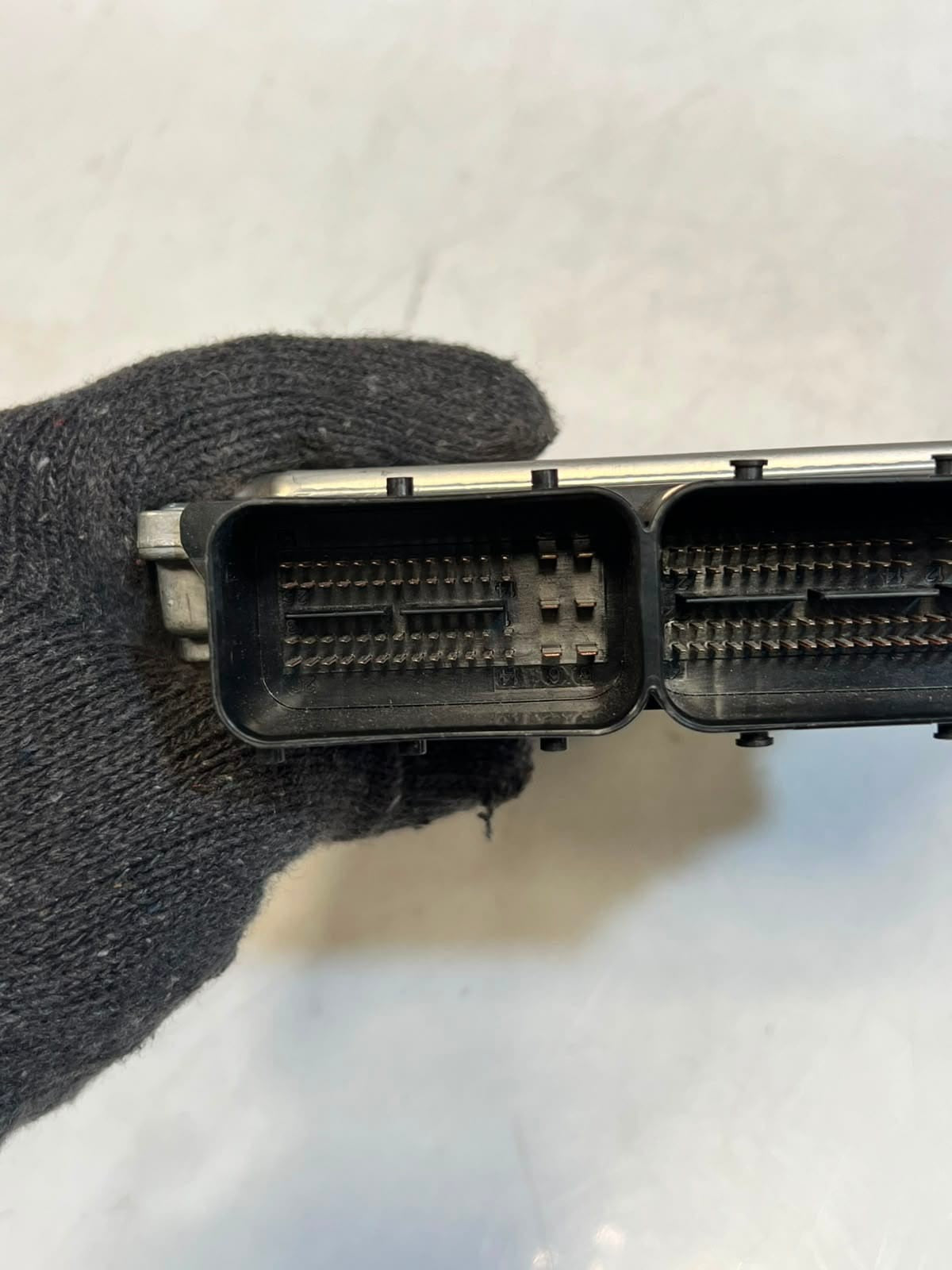 BMW 1' 3 Series LCI E82 E87 E88 E90 Engine Control Unit ECU ONLY 7647826 OEM