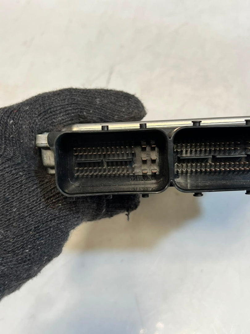 BMW 1' 3 Series LCI E82 E87 E88 E90 Engine Control Unit ECU ONLY 7647826 OEM
