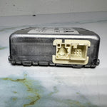 Bild in die Galerieansicht laden, 2010-2016 Mercedes-Benz C63 AMG Front Windshield Camera Lane Assist A0009057202