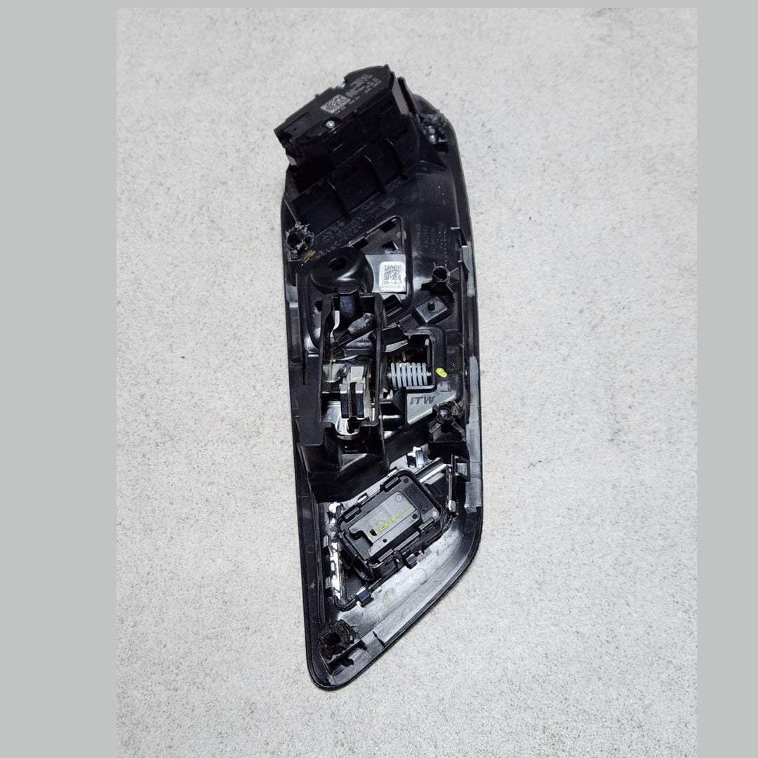 2020-2024 BMW 320i Rear Door Interior Handle 7447249 3 Series G20 G21