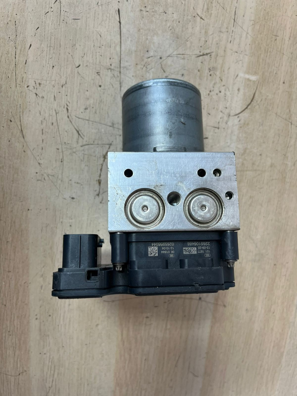 2010-2016 BMW 535i F07 DSC Anti Breaking System xDrive Abs Pump Module 6853400