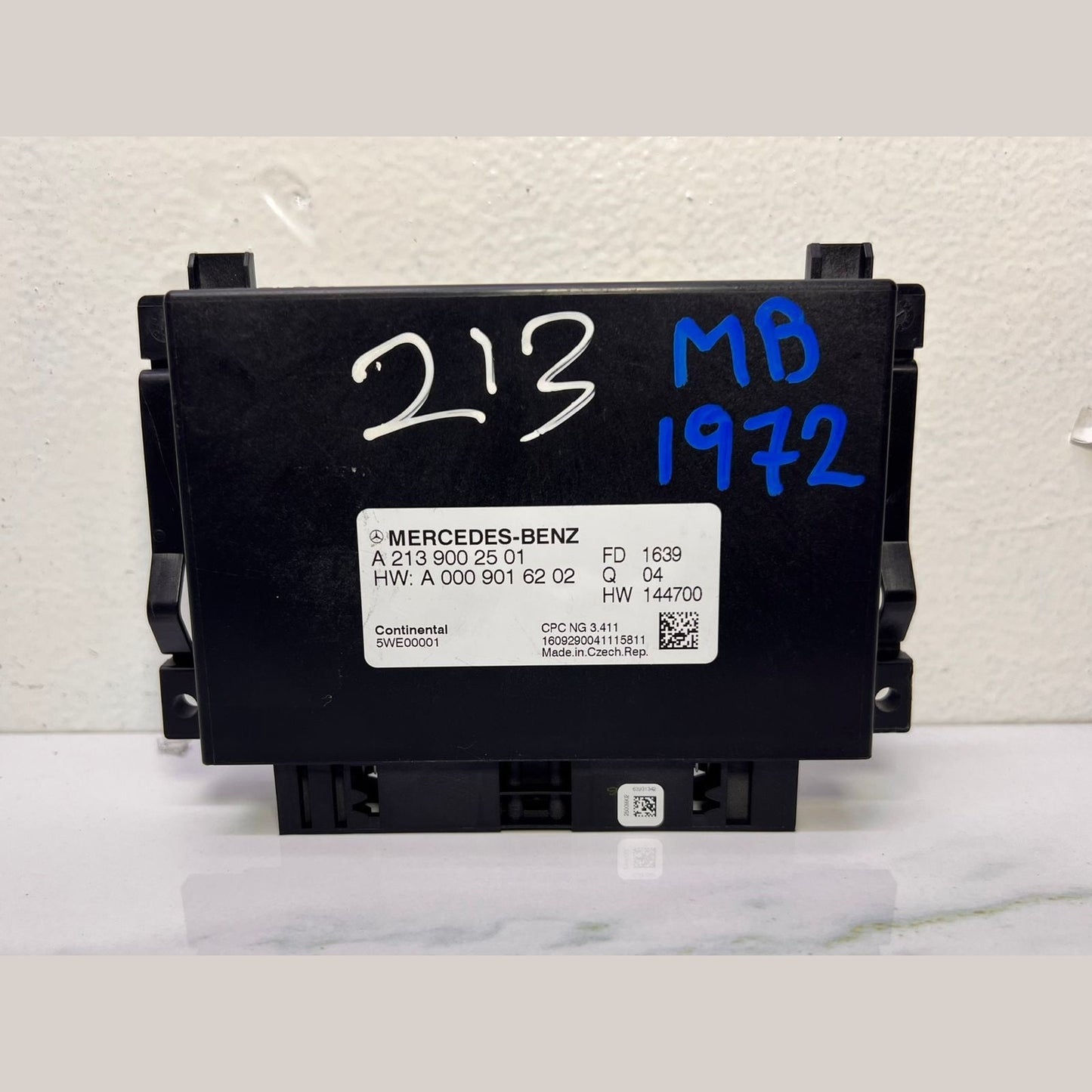 Mercedes-Benz Gearbox Transmission Control Module A 213 900 25 01 E Class W213