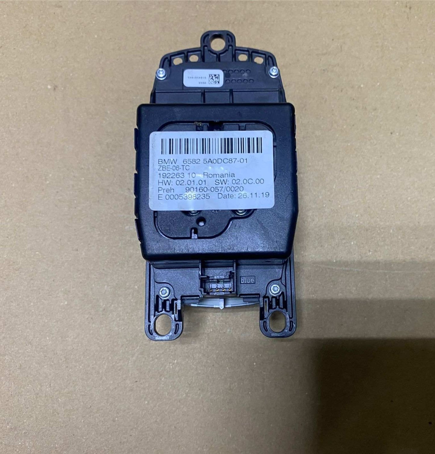 2017-2020 BMW 530i Idrive Touch Controller 5A0DC87 G30 G31 G38 6 Series G32 GT