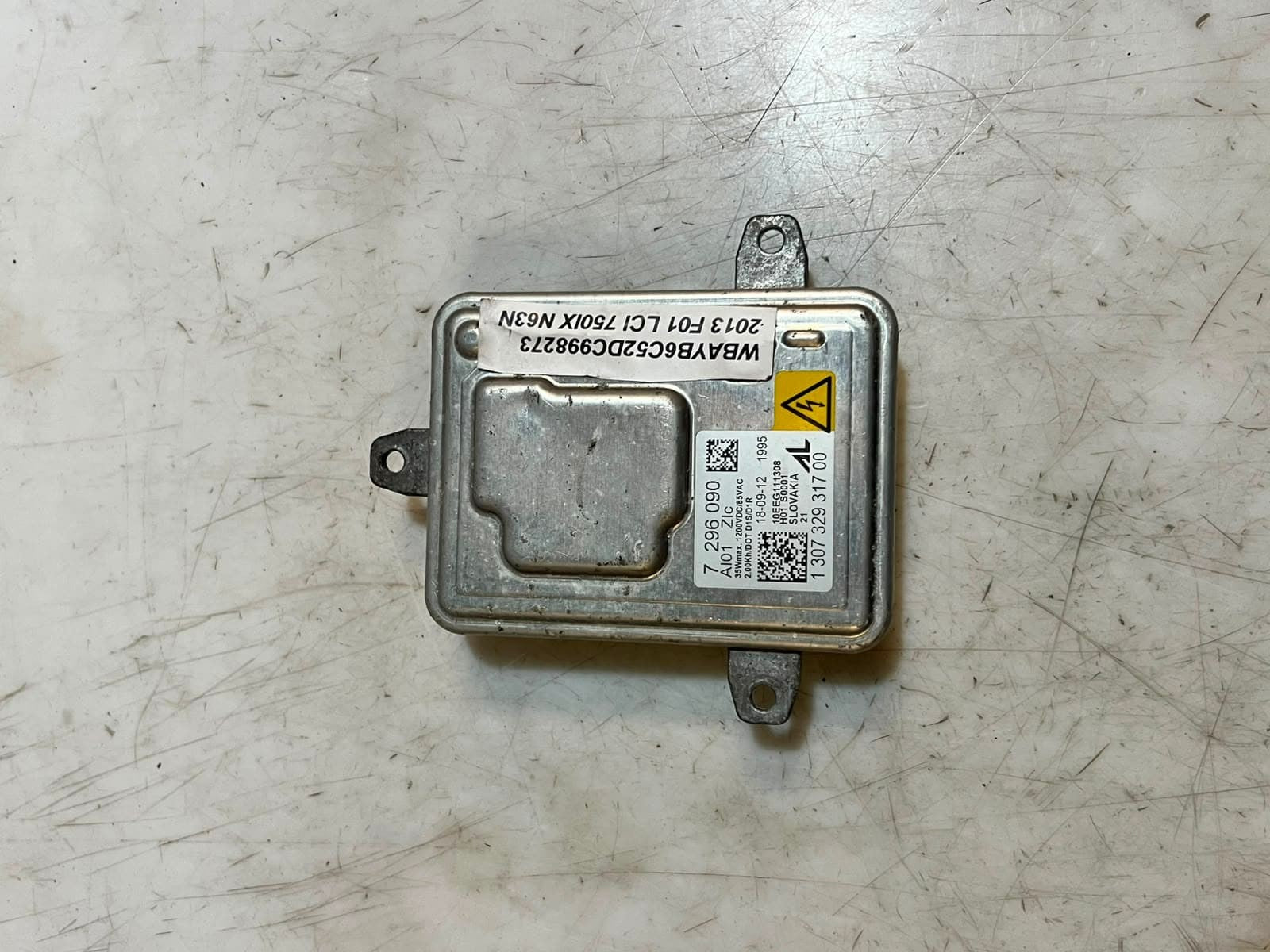 BMW F01 F31 F34 F80 M3 F10 F15 330i Xenon Headlight Ballast Control Unit 7296090