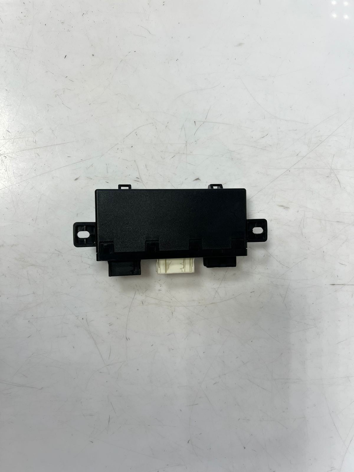 BMW  5 Series E39 Door Control Unit Module Passenger 8369587 OEM