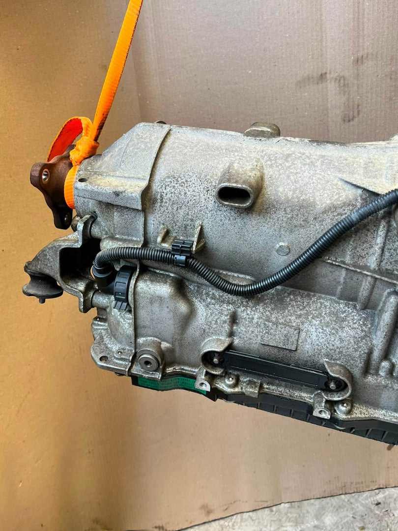 2012-2015 BMW 320I F30 8HP45 Automatic Transmission Assembly 8609950