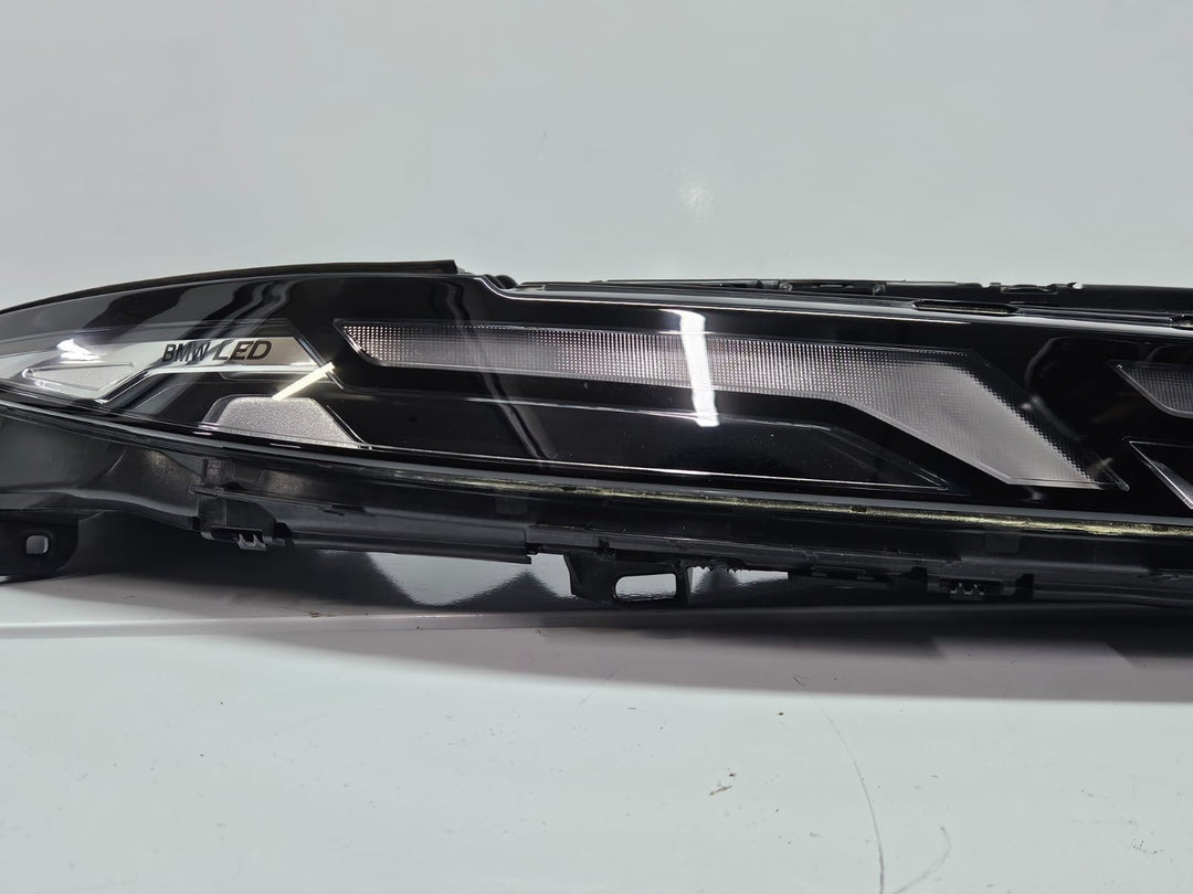 OEM BMW X7 G07 LEFT SIDE LED HEADLIGHT/HEADLAMP 9880593 2019-2024 