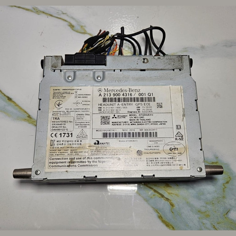 Mercedes W213 E-Class Radio Audio Head Unit Multimedia CD Player A213 9004316