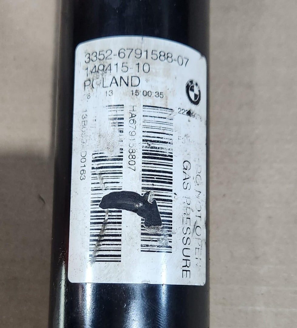 2014-2018 BMW 328d Rear Shock Absorber 6791588 F30 328d
