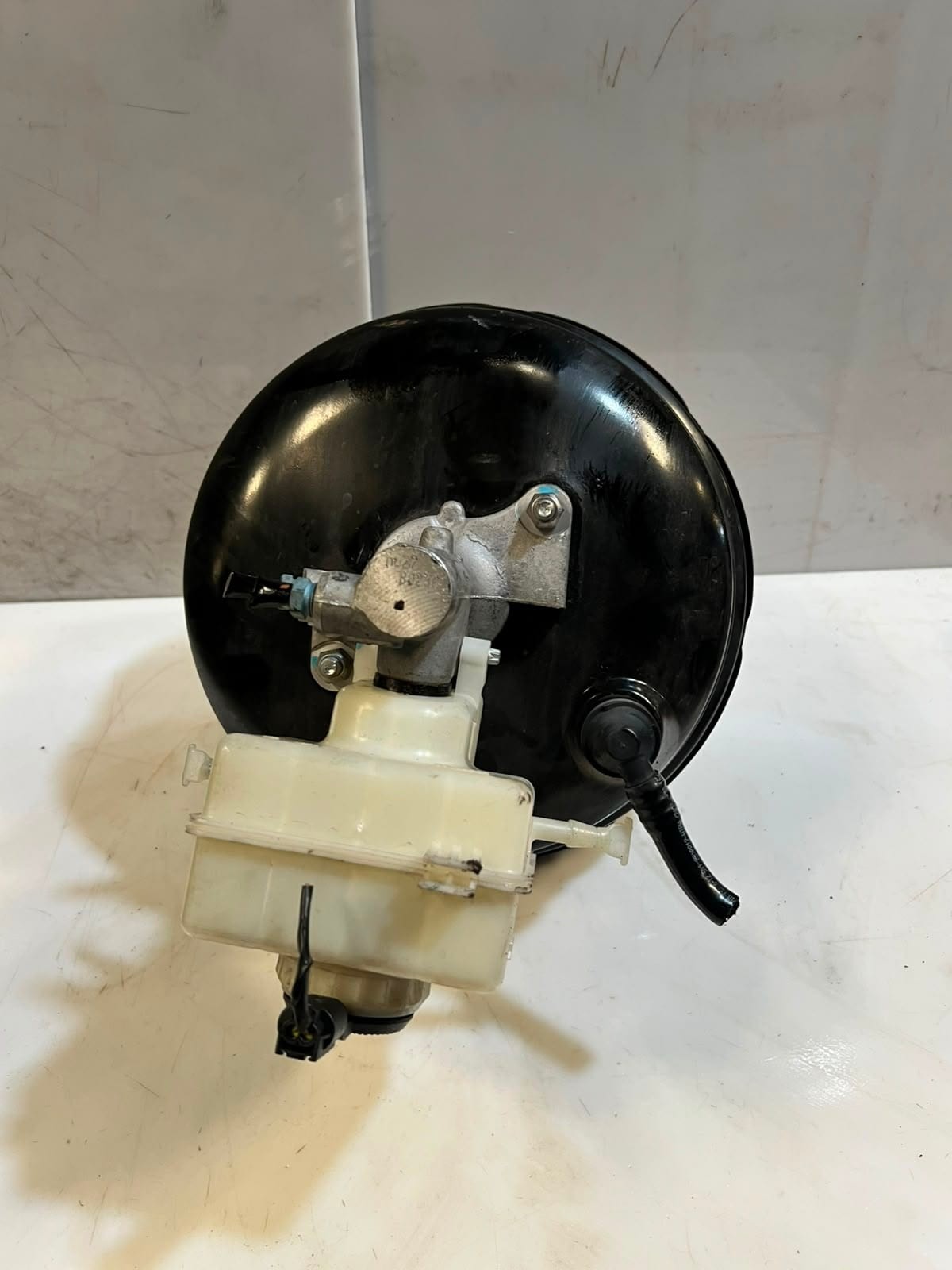 2007-2013 BMW X5 E70 X6 E71 Power Brake Booster CYLINDER 6791409 OEM