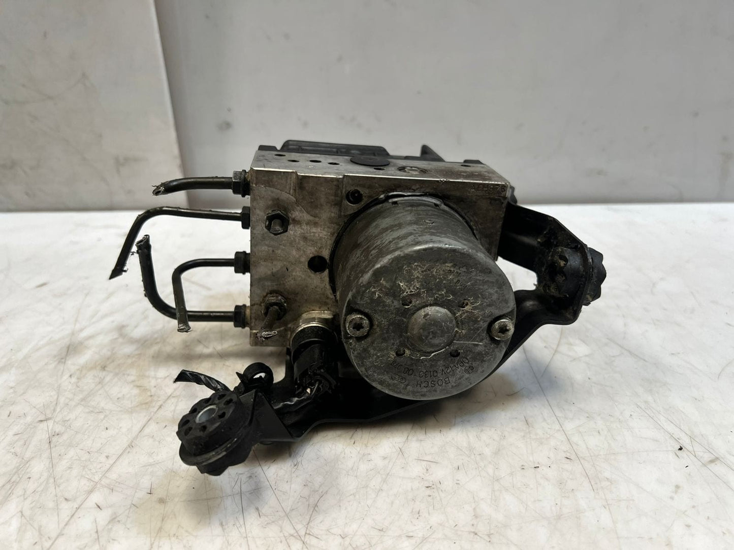 2000-2001 BMW X5 E53 Abs Pump anti-lock brake system Module 6758628 OEM