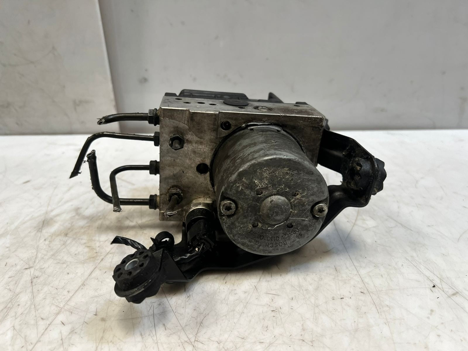 2000-2001 BMW X5 E53 Abs Pump anti-lock brake system Module 6758628 OEM