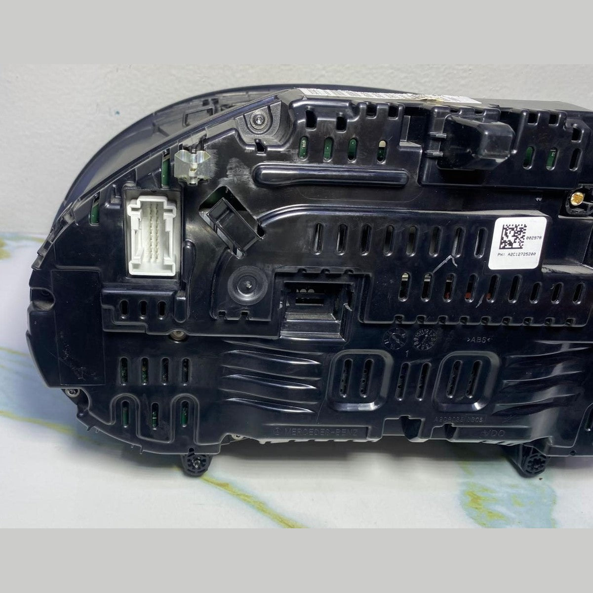 Benz Instrument Cluster A2059001930