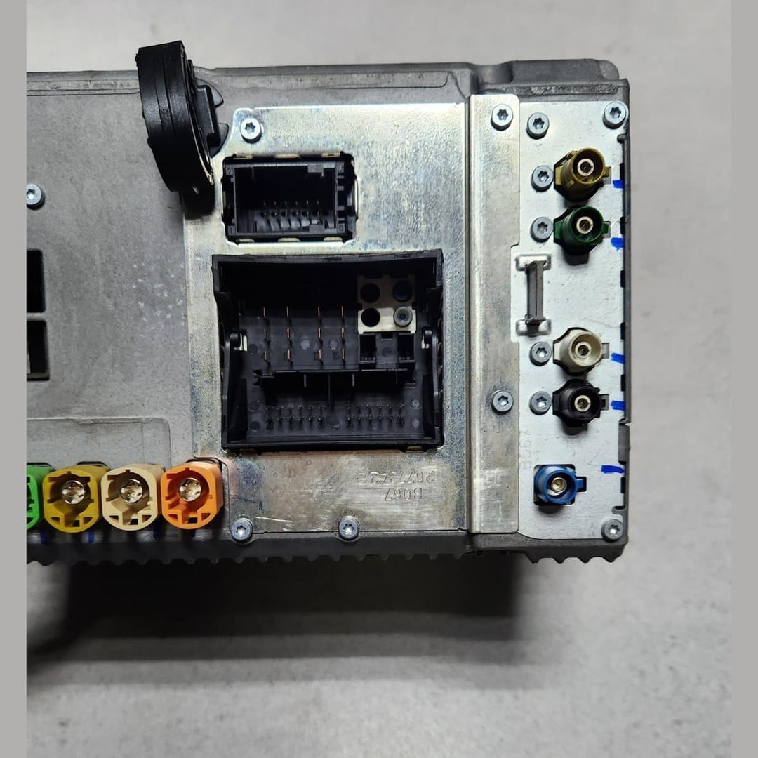BMW Navigation System Head Unit 6819950 F10 F20 F22 F30 F31 and X5 F15 
