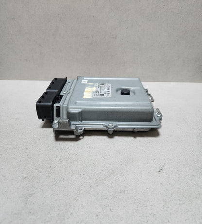2015-2020 Mercedes-Benz C300 Engine Control Unit A2749000800 C-Class W205 GLC30 