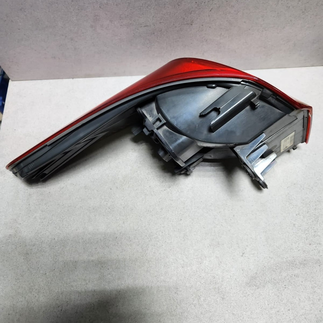 2015-2016 BMW X4 Rear Right Taillight 7331280 X4 F26 ECE EUROPE VERSION