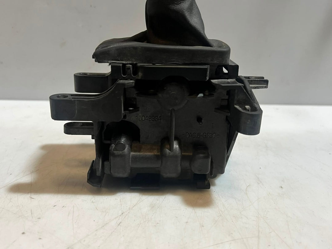 BMW  F10, F11, F12, F13 LCI, F25 X3 F26 Gear Selector Switch 9296907 OEM
