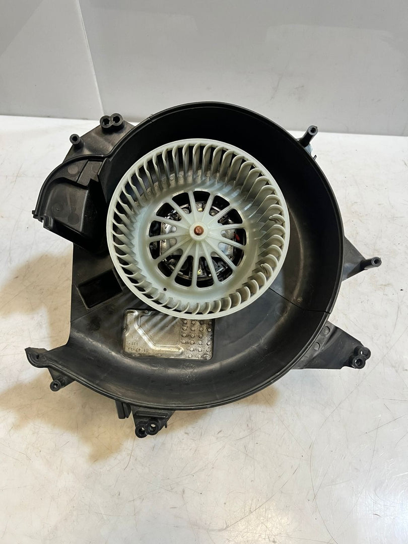 BMW F01 F02 F03 F04 F10 F11 F07 F06 F12 FAN Heater Blower Motor Resistor 9355981