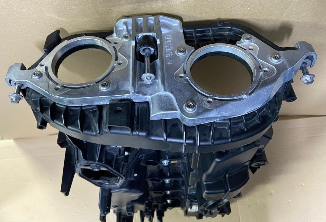 OEM BMW Cylinder Head Cover For B58B30P 2023 TO 2025 7952876 Geniune