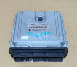 GENUINE BMW 5 Series F11 F10 N47N CONTROL UNIT ECU DDE 8510137