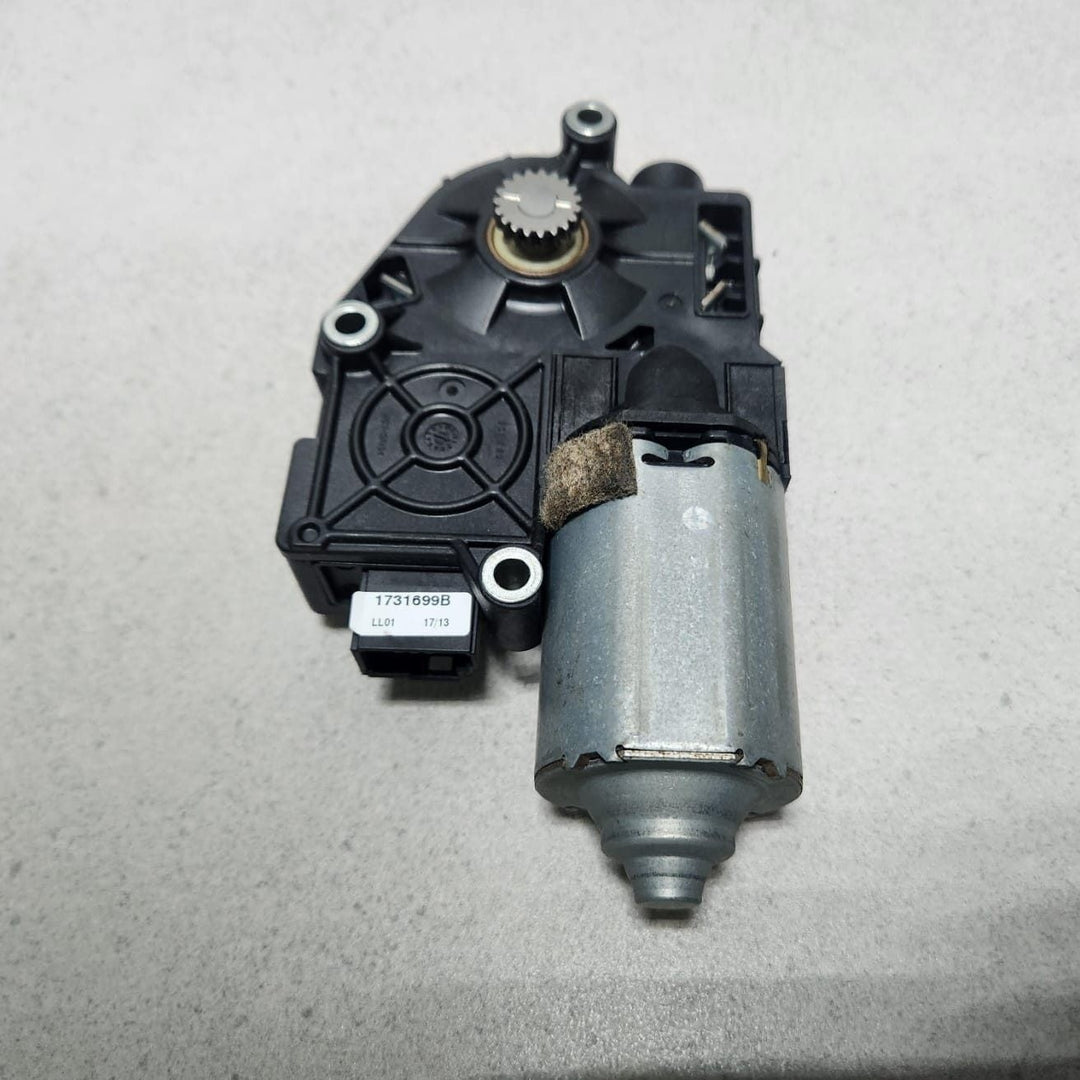 2011-2016 BMW 550i xDrive Sunroof Motor 7316535 5-Series F10