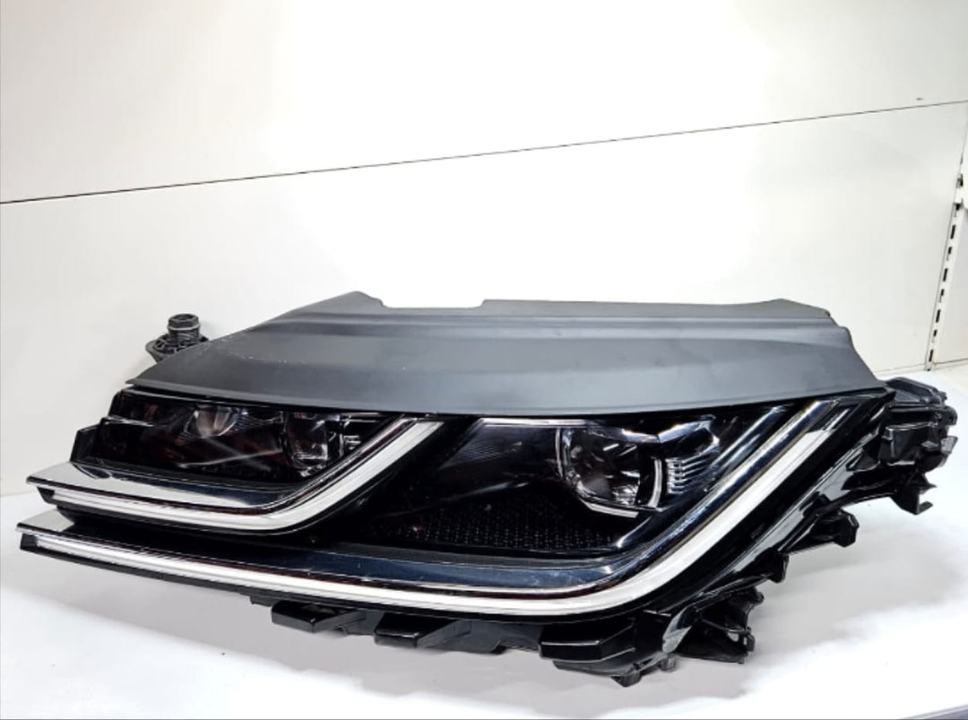 2013-2017 Volkswagen CC Led Headlight 3GG941035 Left Side Used