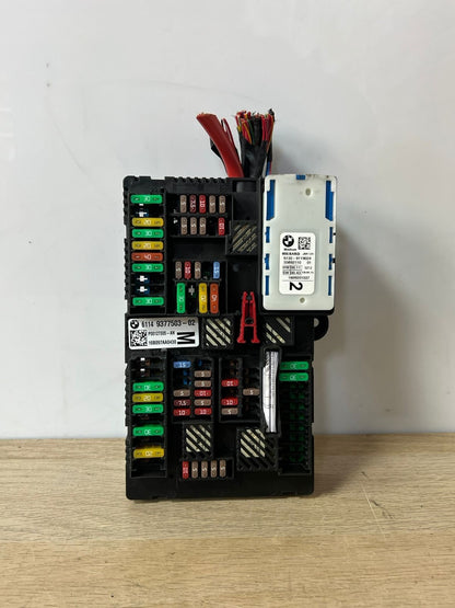 2015-2024 BMW 740i Power Distribution Box Rear 9377503 7 Series G11 G12 740i 750