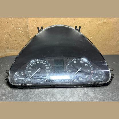 03-06 Mercedes-Benz W203 C-Class Instrument Cluster Speedometer A203 5400348 OEM