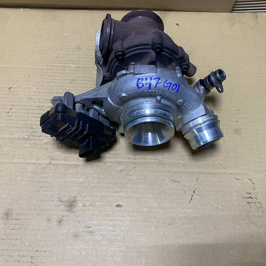 BMW Turbocharger 8579212 520d G30 G31 X3 G01 X4 G02 models with B47 D20 engine