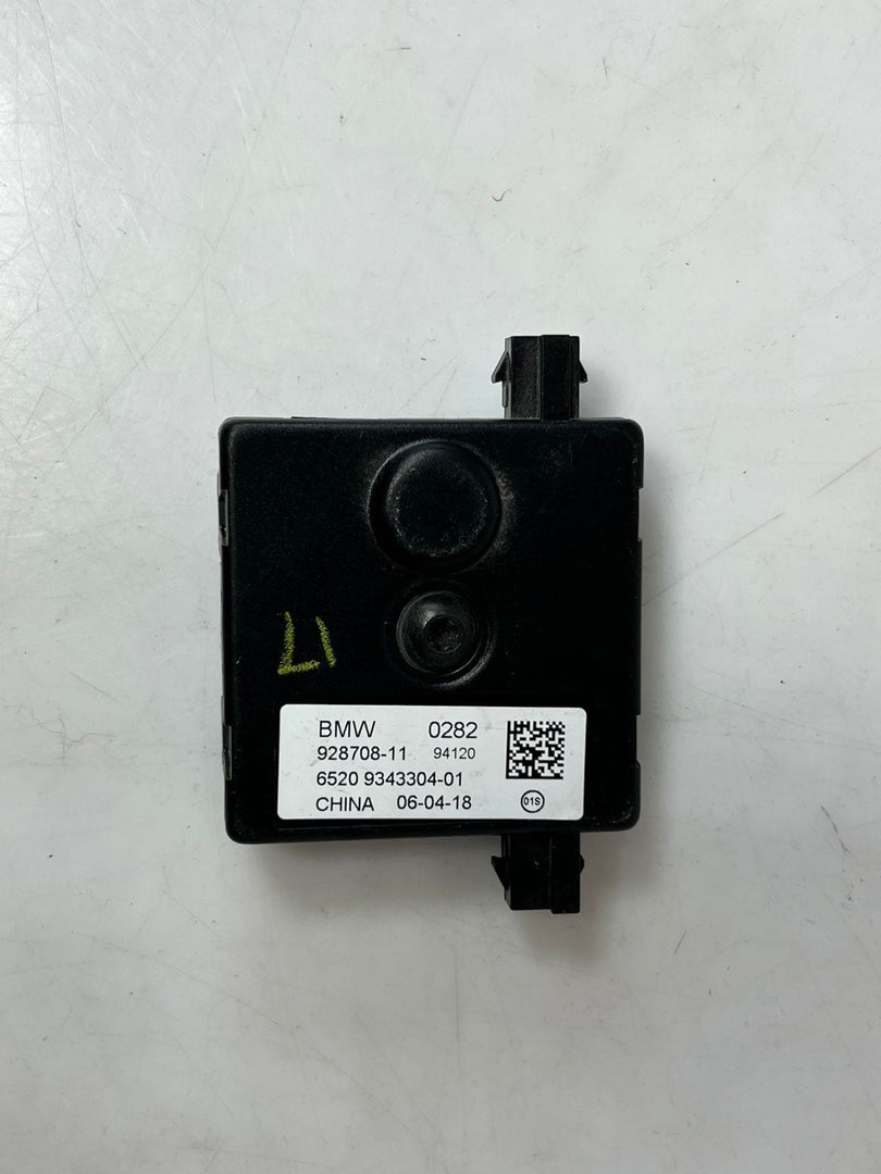 2014-2018 BMW X5 F15, F16 X6 F26 X4 Antenna Amplifier 9343304 OEM
