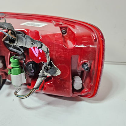 8K5945096AC-2013-2016 Audi A4 B8.5 A4 Quattro S4 Right Outer Rear Taillight OEM