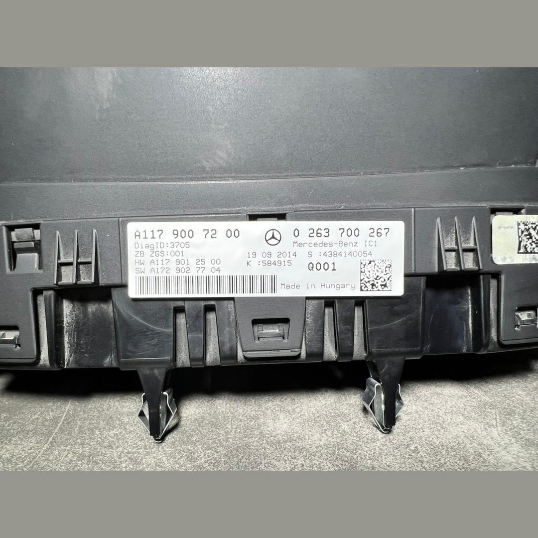 2014-2018 Mercedes-Benz W117 CLA AMG Instrument Cluster Speedometer A117 9007200