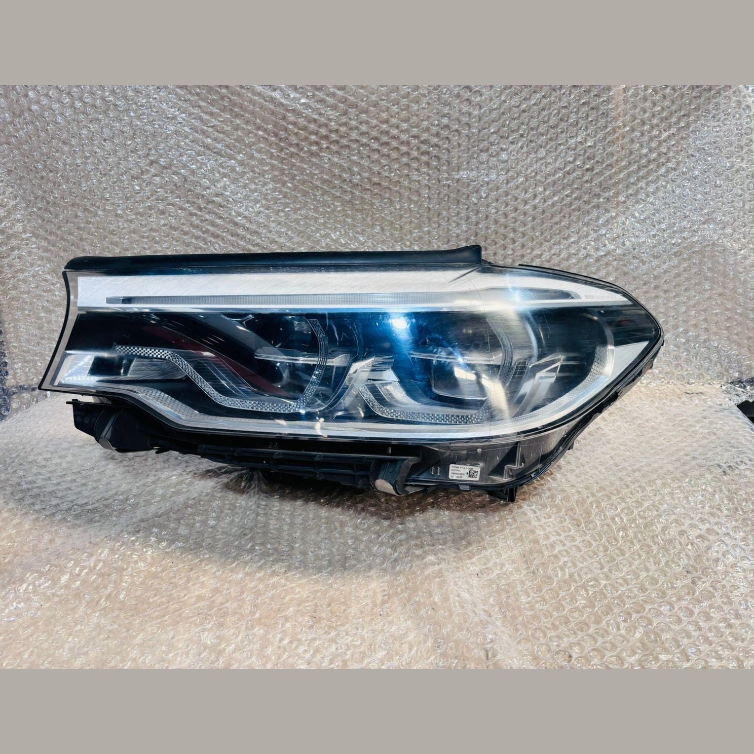 Bmw G30 LHD LED headlight Headlamp 7439195