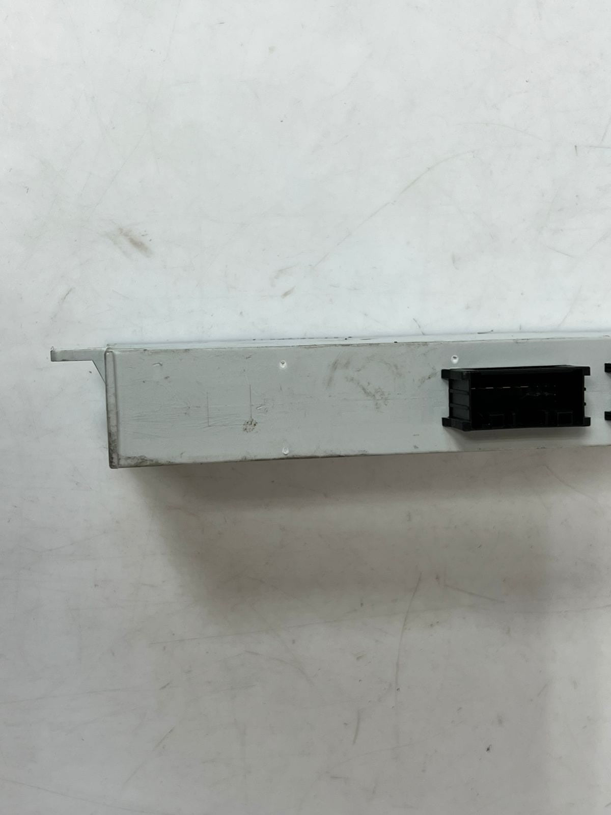 BMW F11 5 F10 Series Rear Function Module Rear Function Module F005V011 7304902 