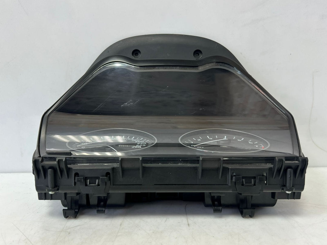 2012-2020 BMW 118i 1-Series F20  N13B16 SPEEDOMETER Instrument Cluster 9285592