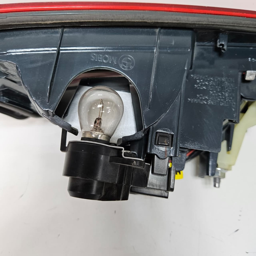 7259916-2012-2015 BMW 3 Series F30 F31 320i Right Rear Inner Taillight OEM