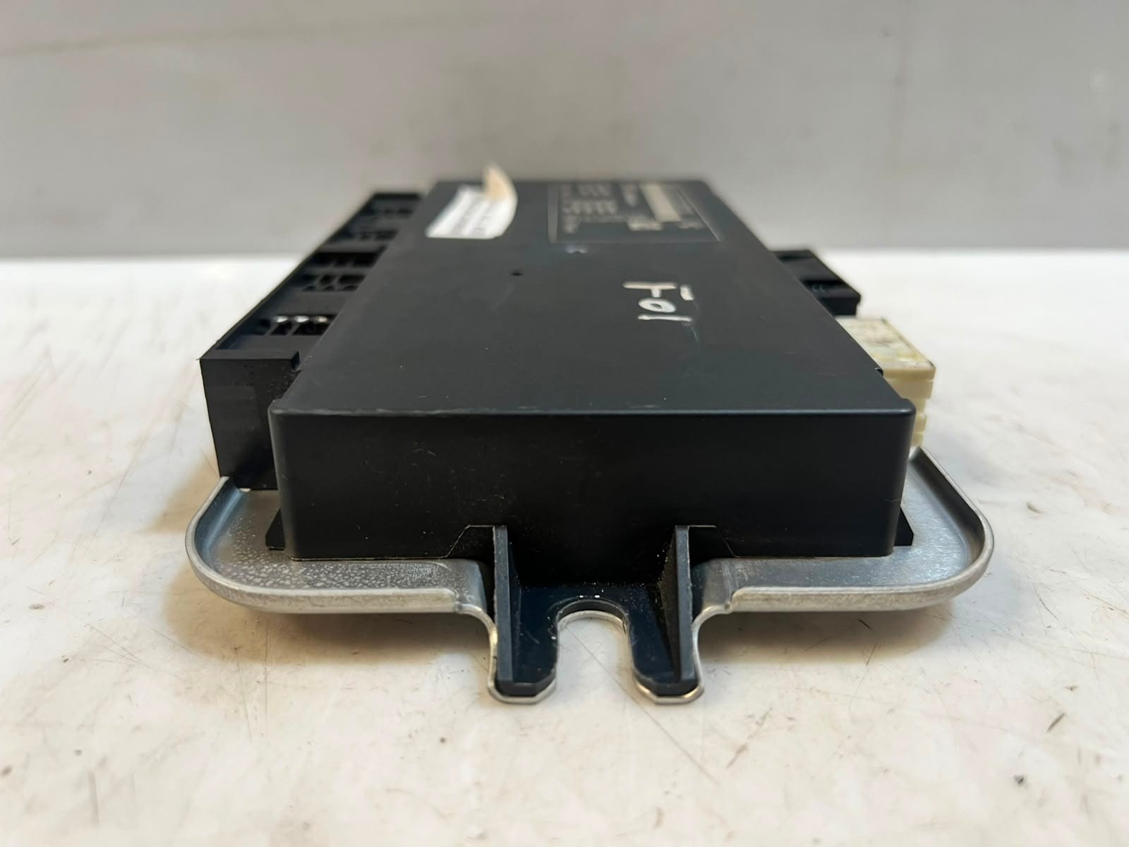 BMW F07 F10 528i 535i FRM3 Footwell Body Light Control Module 6135 9273629 OEM