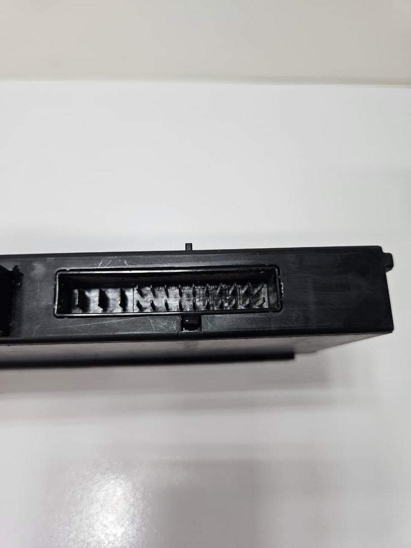 BMW E87 Junction Box ECU Body Control Module Unit H2 PL2RR JBBFE 9253482 OEM