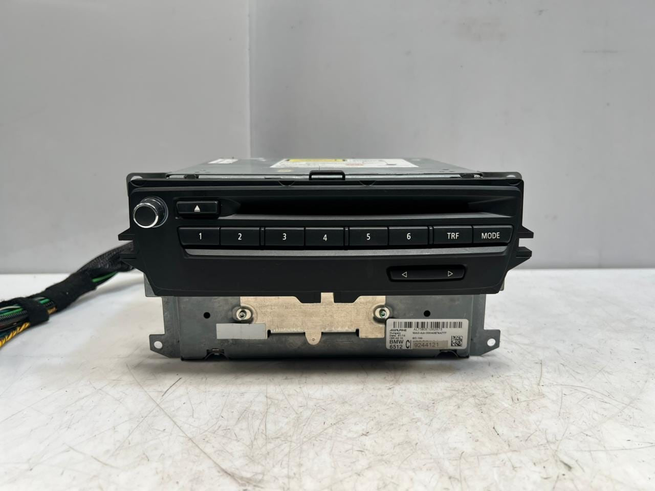 2010-2015 BMW X1 E82 E84 E88 E90 E91 E92 Cic Navigation Head Unit 9244121 OEM