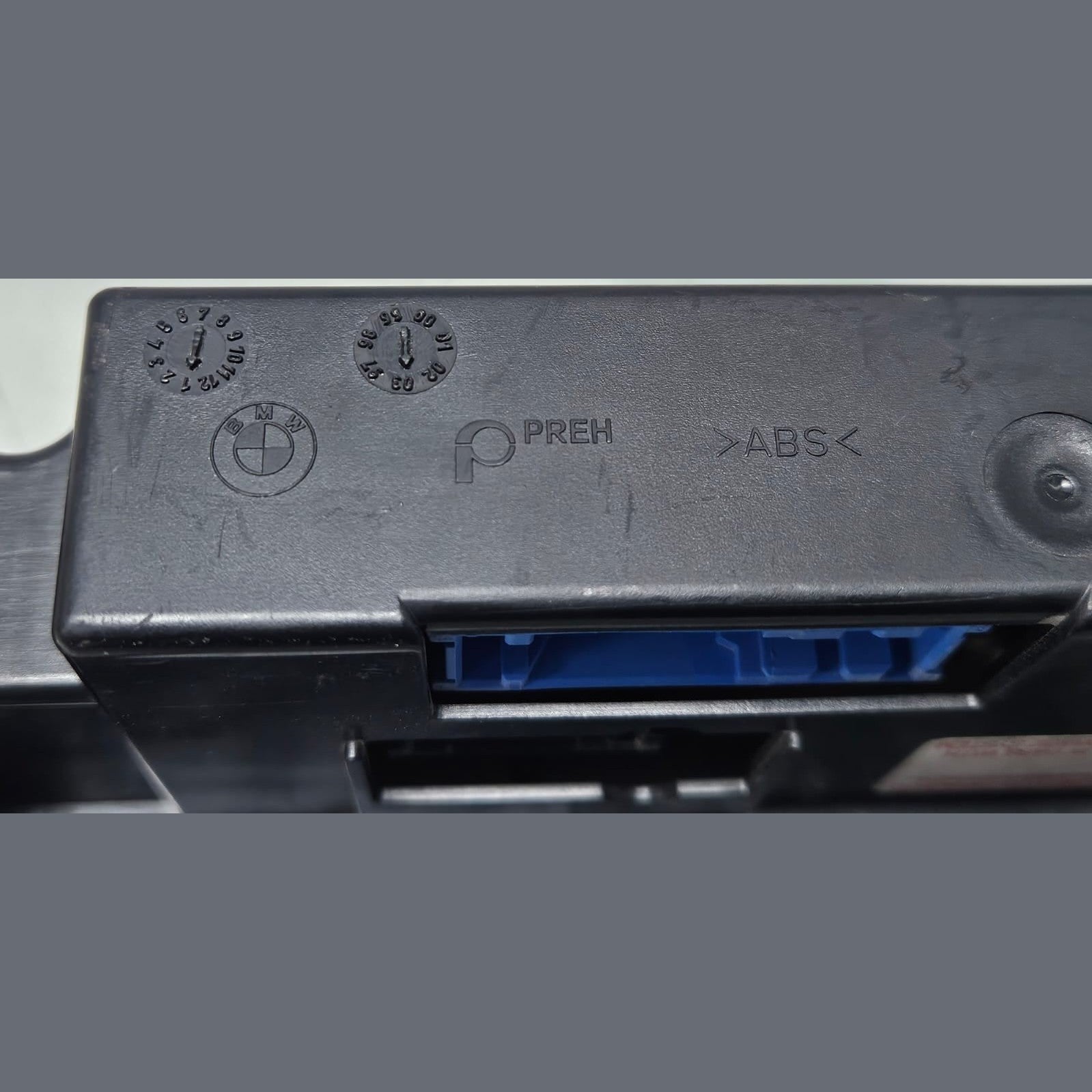 2000-2006 BMW X5 E53 Climate Control Panel 6926880 OEM