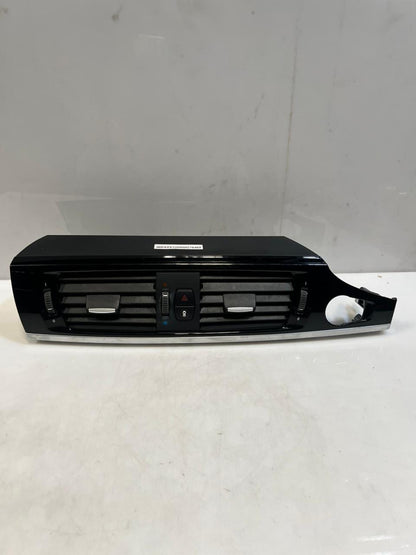2016 BMW X3 F25 and X4 F26 Center Console Air GRILLE Vent 9303407 OEM