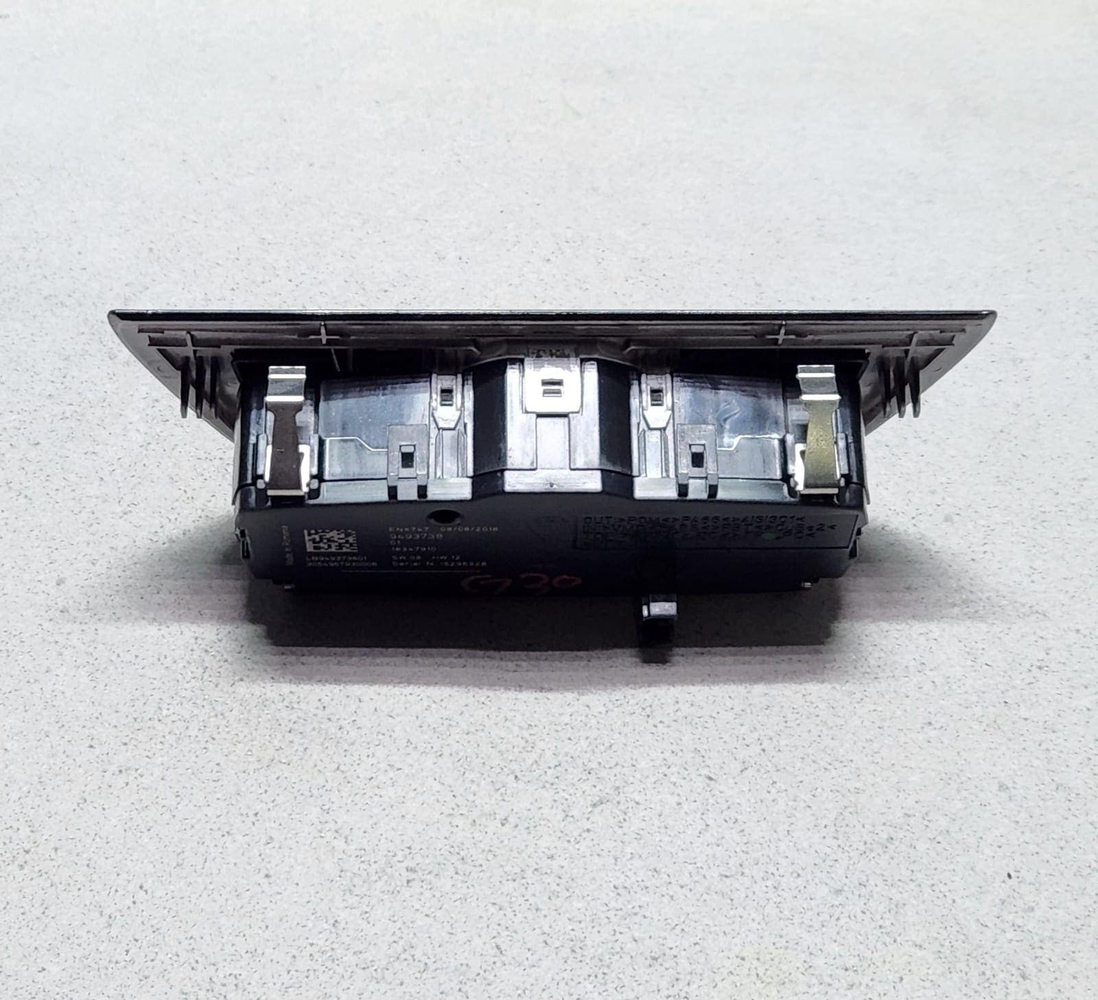 2017-2023 BMW 530i Headlight Switch Control Unit 9493738 5 Series G30 G31 G32 