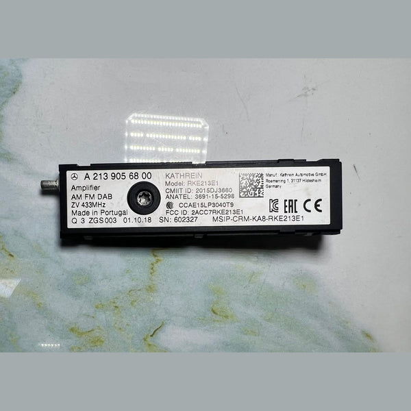 Mercedes Antenna Amplifier A2139056800 C-Class W205 and W177