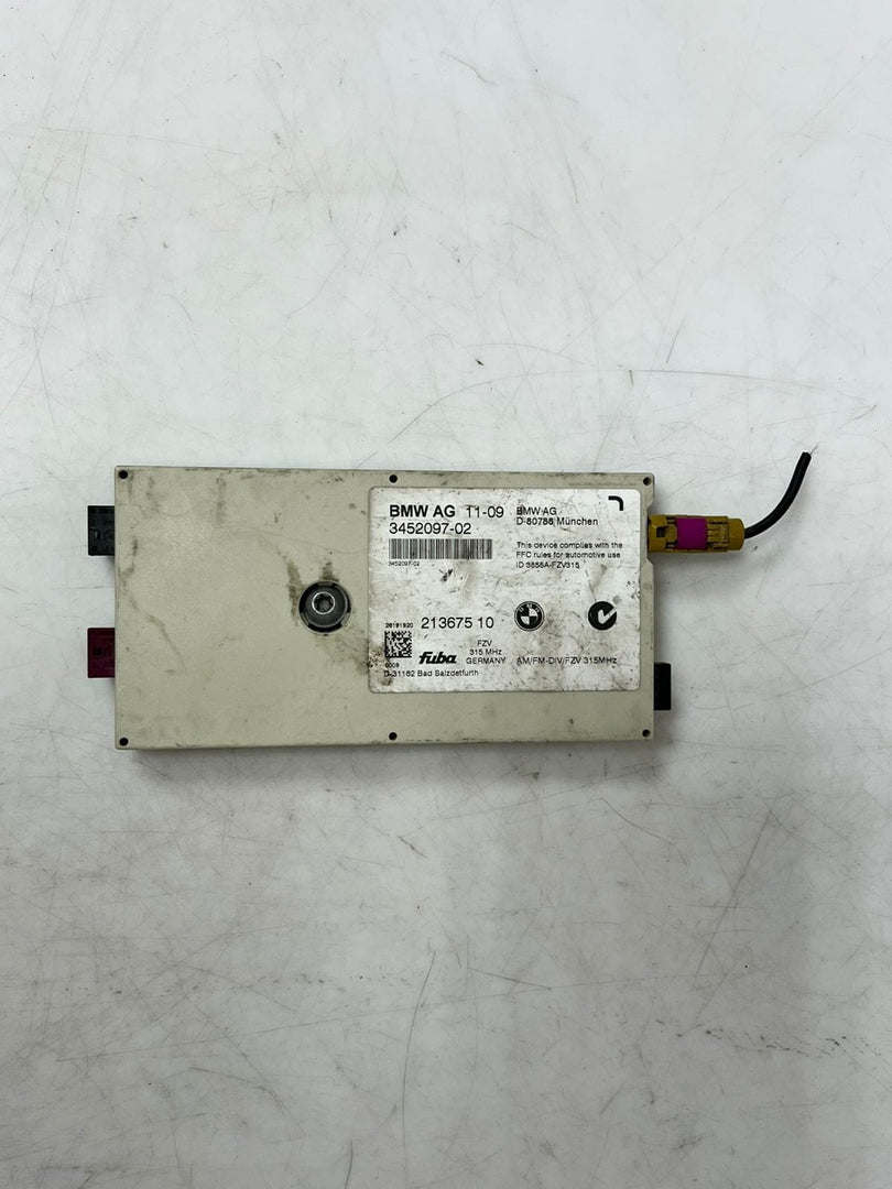 2004-2010 BMW X3 E83 Radio signal reception Antenna Amplifier 3452097 OEM