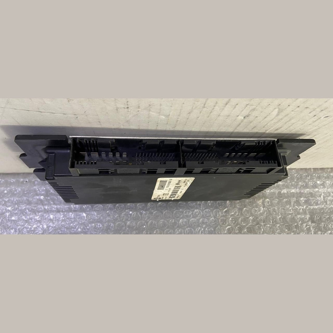 OEM BMW X5 E70 E71 07-14 LCM FRM2 43 LIGHT FOOTWELL CONTROL MODULE 9176825