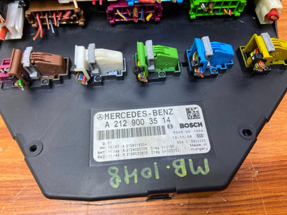 Mercedes-Benz Front SAM Fuse Box Control Module A2129003514  C-Class W204 W212