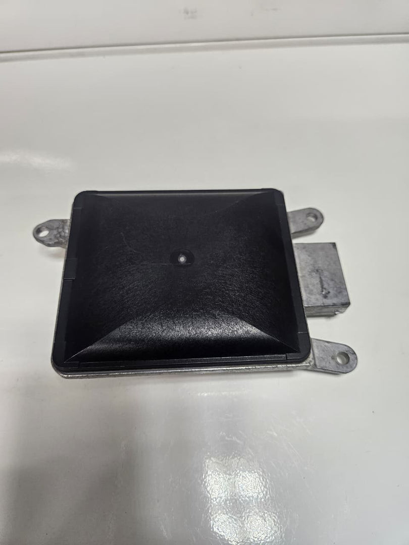 2013-2015 BMW 750Li Blind Spot Lane Change Warning Sensor 6873335