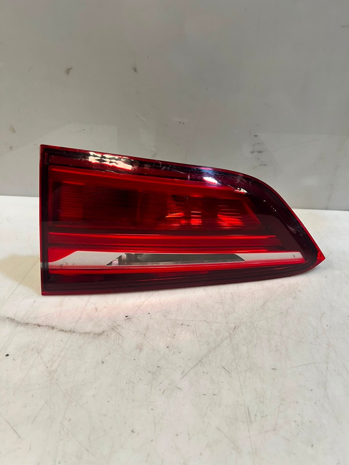 2015-2020 BMW X1 F48 Rear Light Right TRUNK LID BOOT Taillight 2710636 OEM